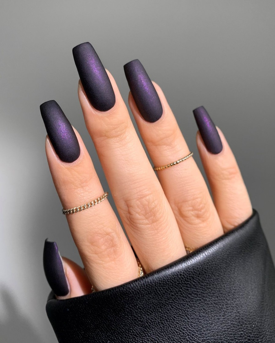 Nail Lacquer mooncat | Raven